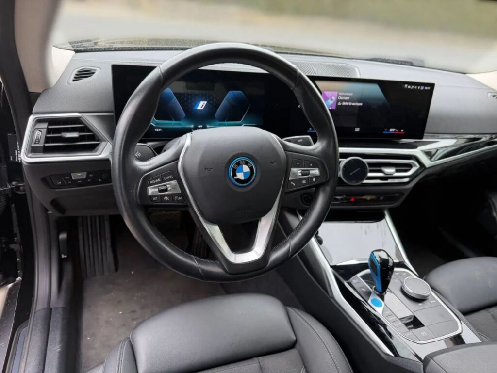 BMW i4 2023 