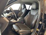 BMW 330 2023 Musta
