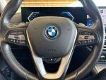 BMW 330 2023 Musta