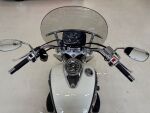 Suzuki VL 2006 Musta
