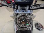 Suzuki VL 2006 Musta