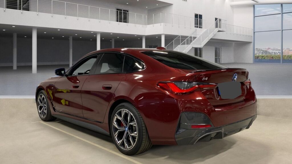 BMW i4 2023 