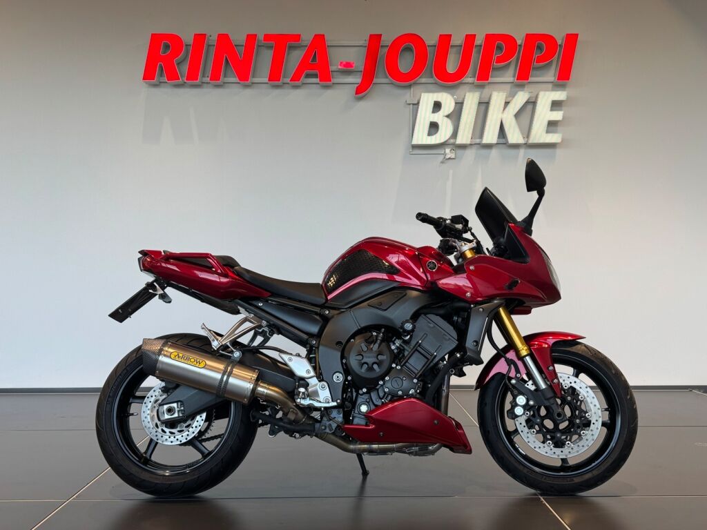 Yamaha FZ1-S 2006 Punainen