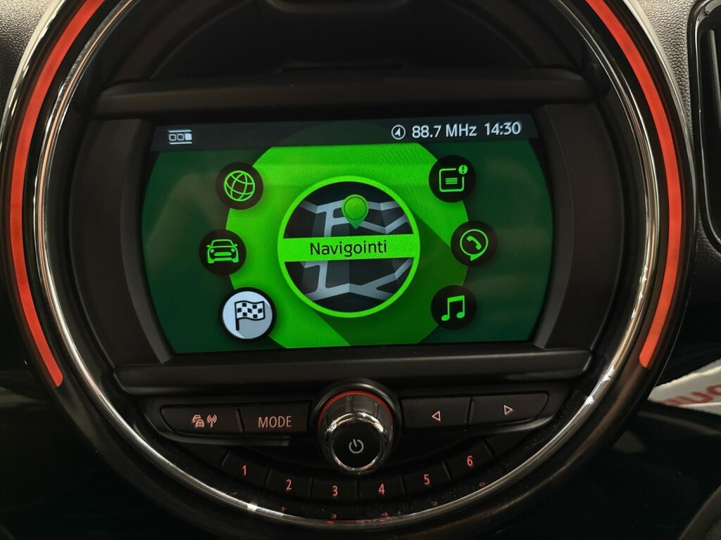 Mini Countryman 2019 Musta