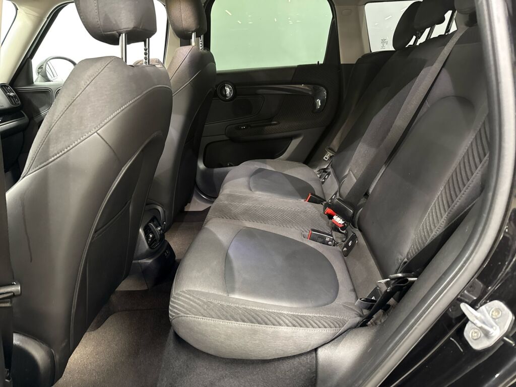 Mini Countryman 2019 Musta