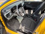 Kia Stonic 2022 Keltainen