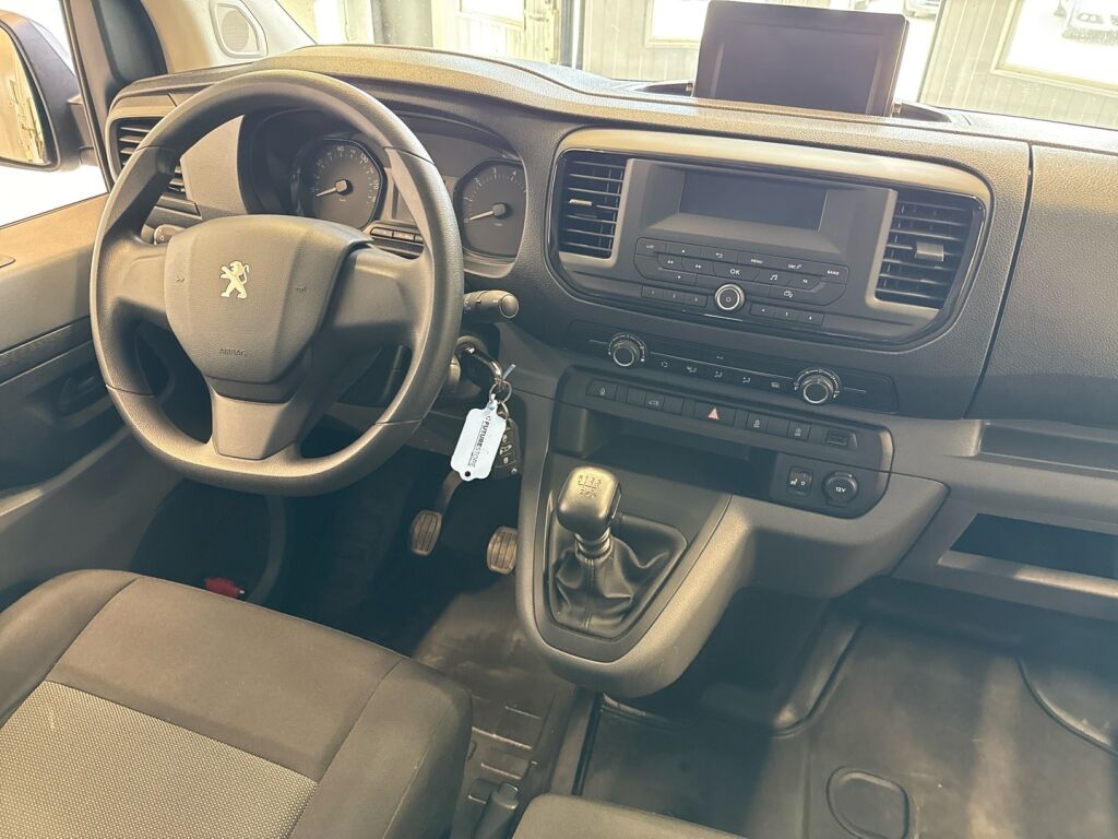 Peugeot Expert 2022 Valkoinen