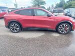 Ford Mustang Mach-E 2021 Punainen