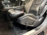 Volvo V60 2021 Musta