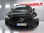 Volvo V60 2021 Musta