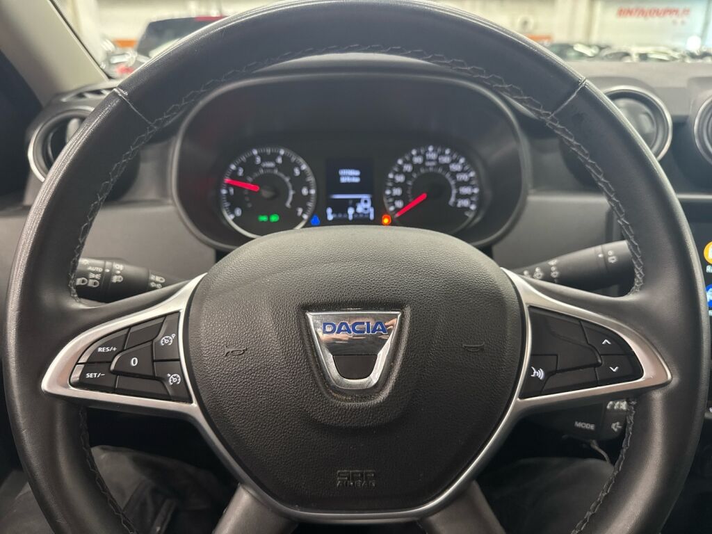 Dacia Duster 2022 Valkoinen
