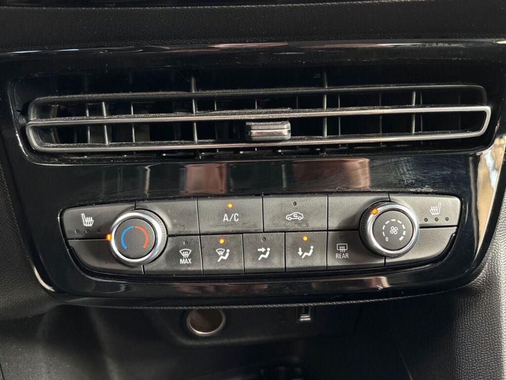 Opel Mokka 2022 Harmaa