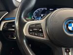 BMW 530 2023 Valkoinen