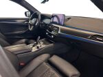 BMW 530 2023 Valkoinen
