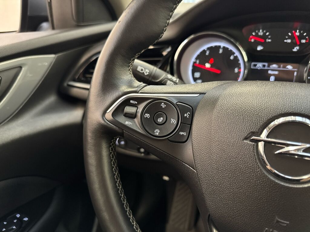 Opel Insignia 2019 Harmaa