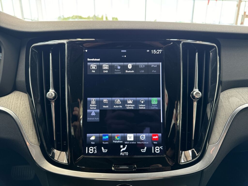 Volvo S60 2023 Harmaa