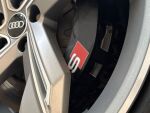 Audi e-tron 2022 Musta