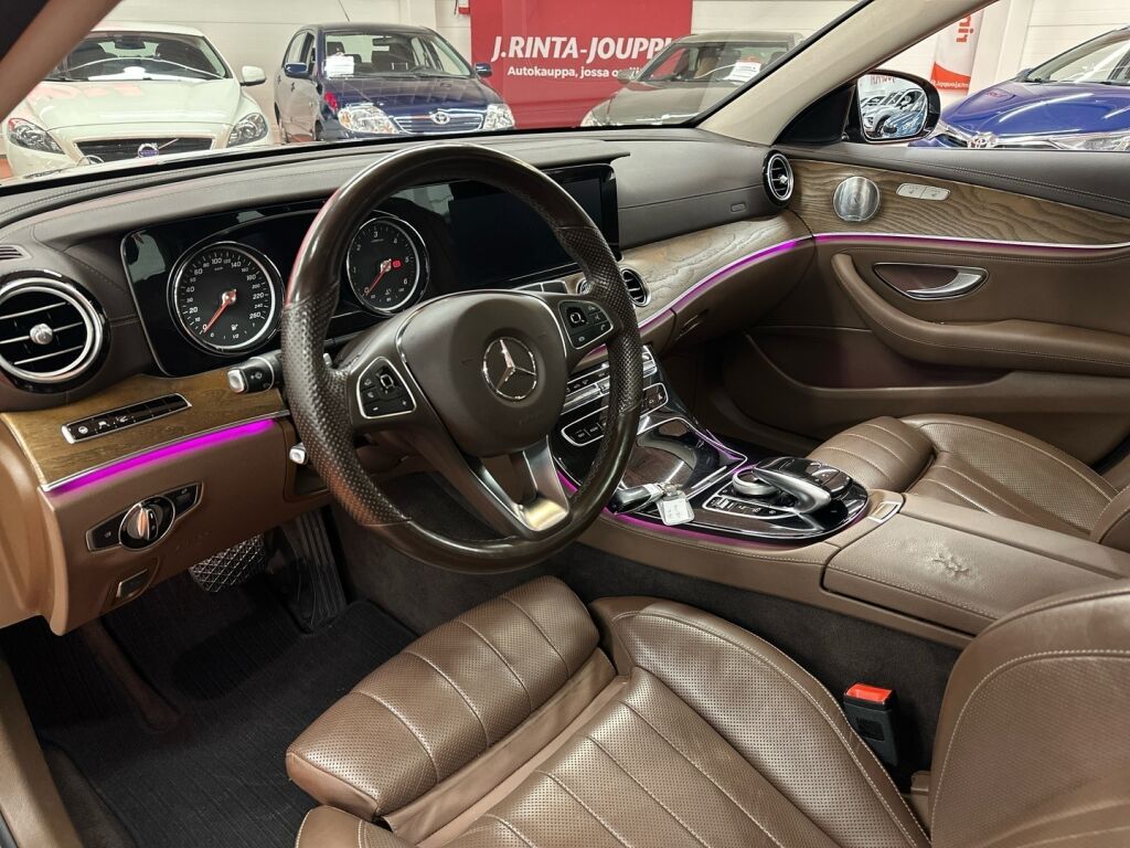 Mercedes-Benz E 2017 Harmaa