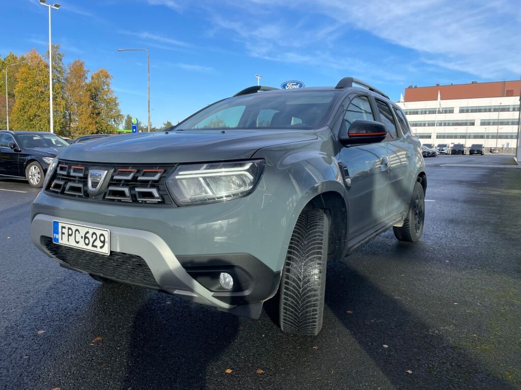 Dacia Duster 2022 Harmaa
