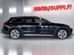 Audi A4 allroad quattro 2022 Musta