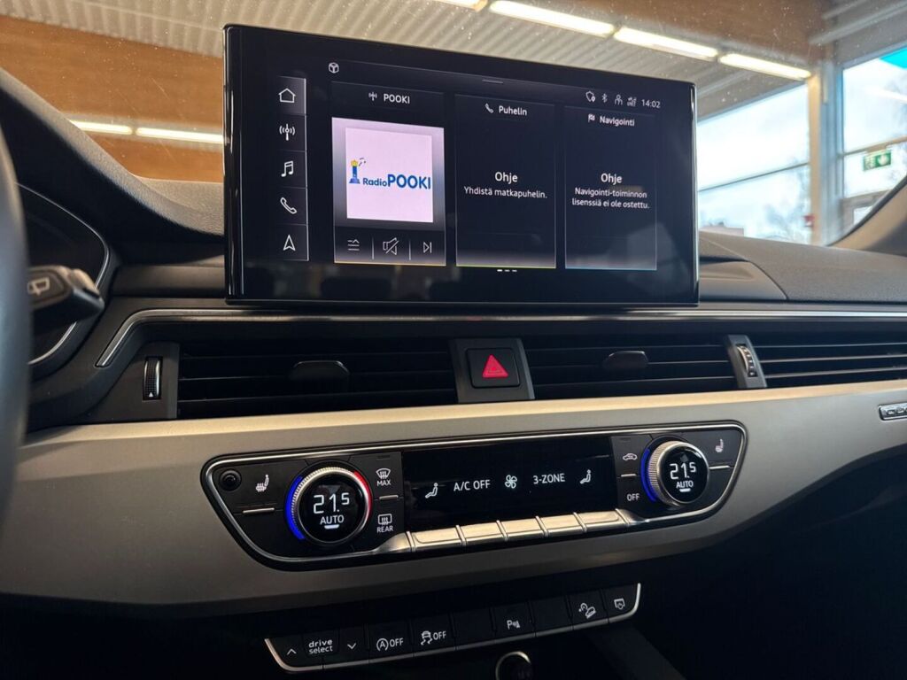 Audi A4 allroad quattro 2022 Musta