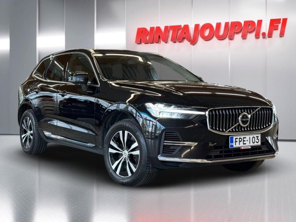 Volvo XC60 2023 Musta
