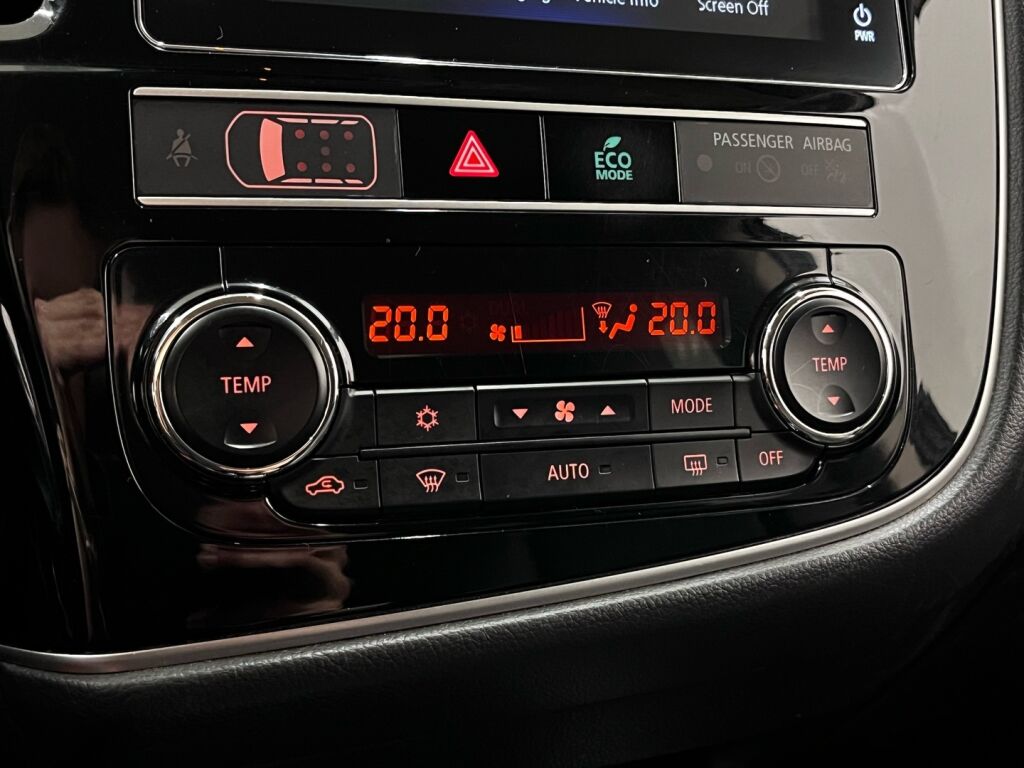 Mitsubishi Outlander PHEV 2019 Valkoinen