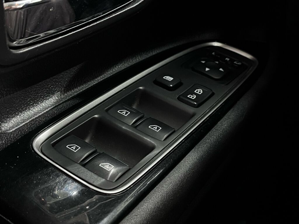 Mitsubishi Outlander PHEV 2019 Valkoinen