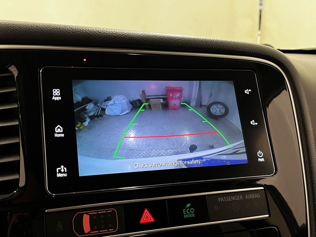 Mitsubishi Outlander PHEV 2019 Valkoinen