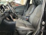 Volvo V40 Cross Country 2016 Musta