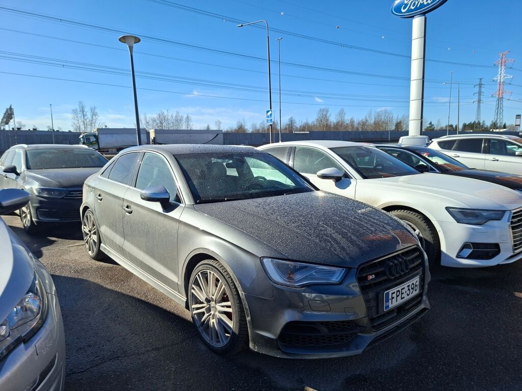 Audi S3 2015 Harmaa