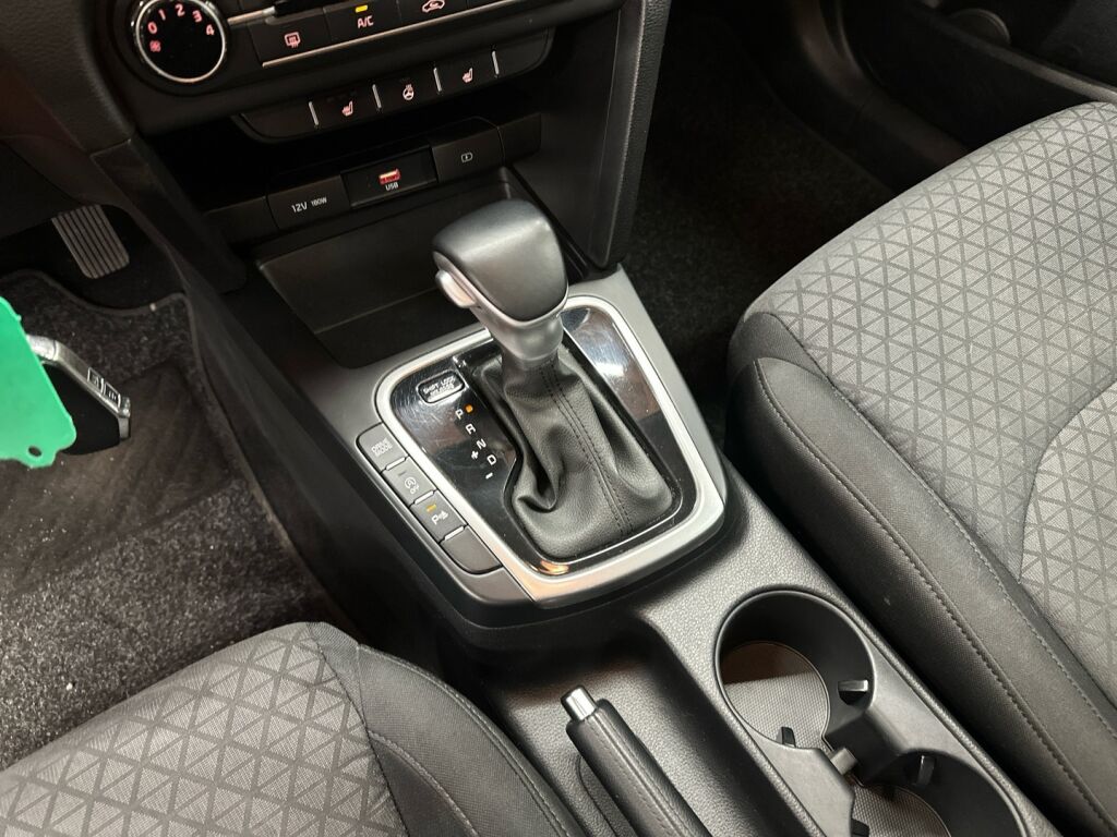 Kia Ceed 2022 Sininen