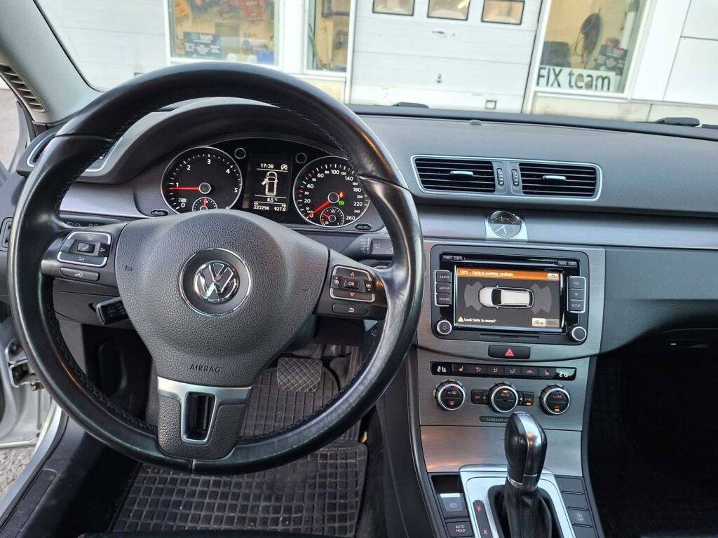 Volkswagen Passat 2013 Hopea