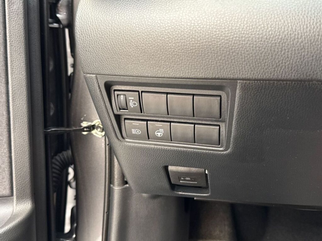 Toyota Yaris 2022 Harmaa
