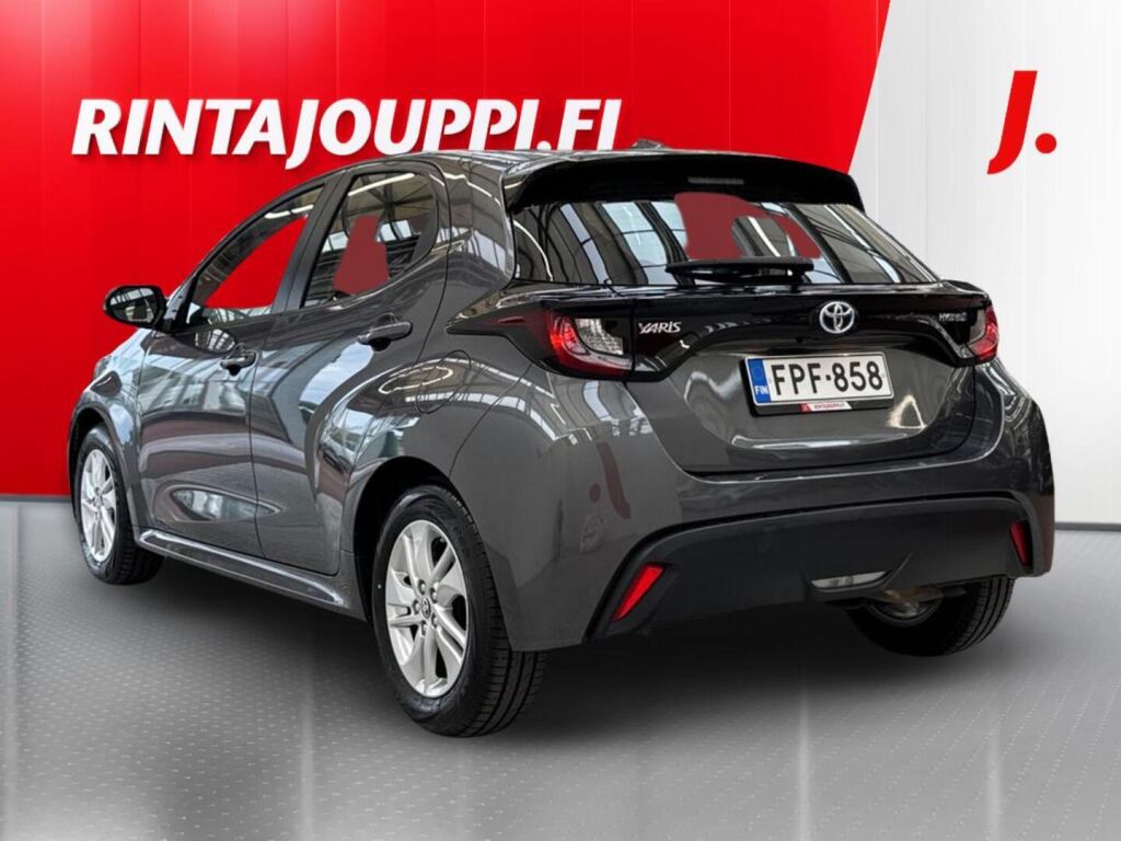 Toyota Yaris 2022 Harmaa