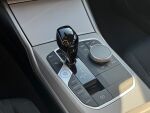 BMW 320 2022 Musta