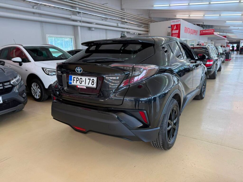 Toyota C-HR 2019 Musta