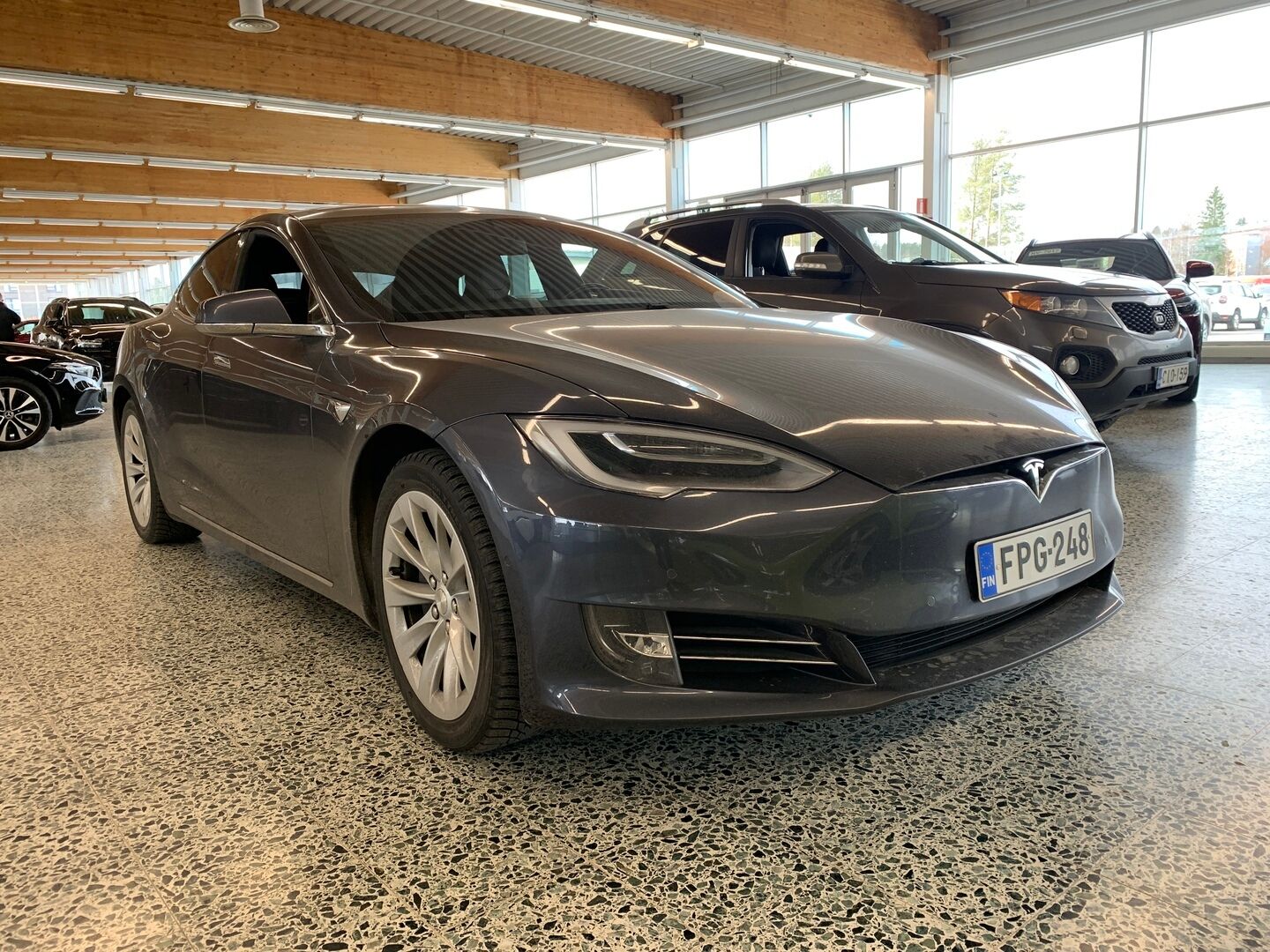 Tesla Model S