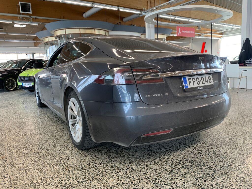 Tesla Model S 2018 Harmaa