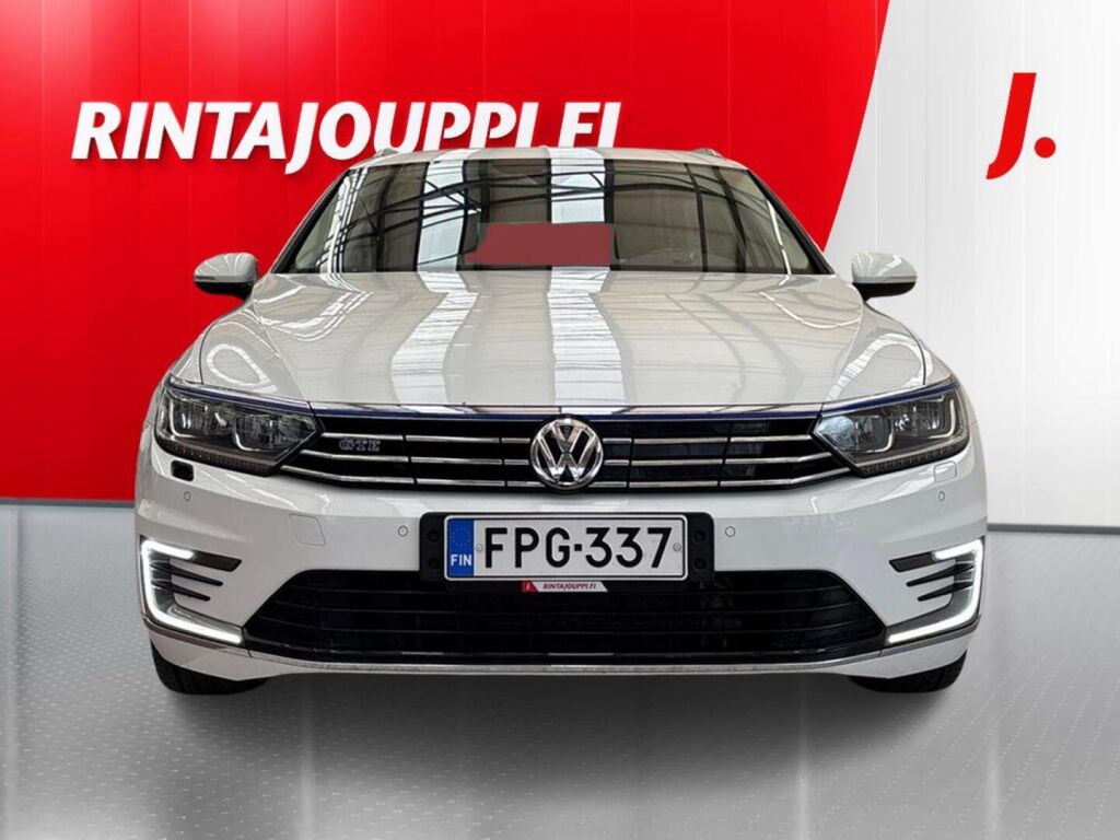 Volkswagen Passat 2016 Valkoinen