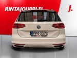 Volkswagen Passat 2016 Valkoinen