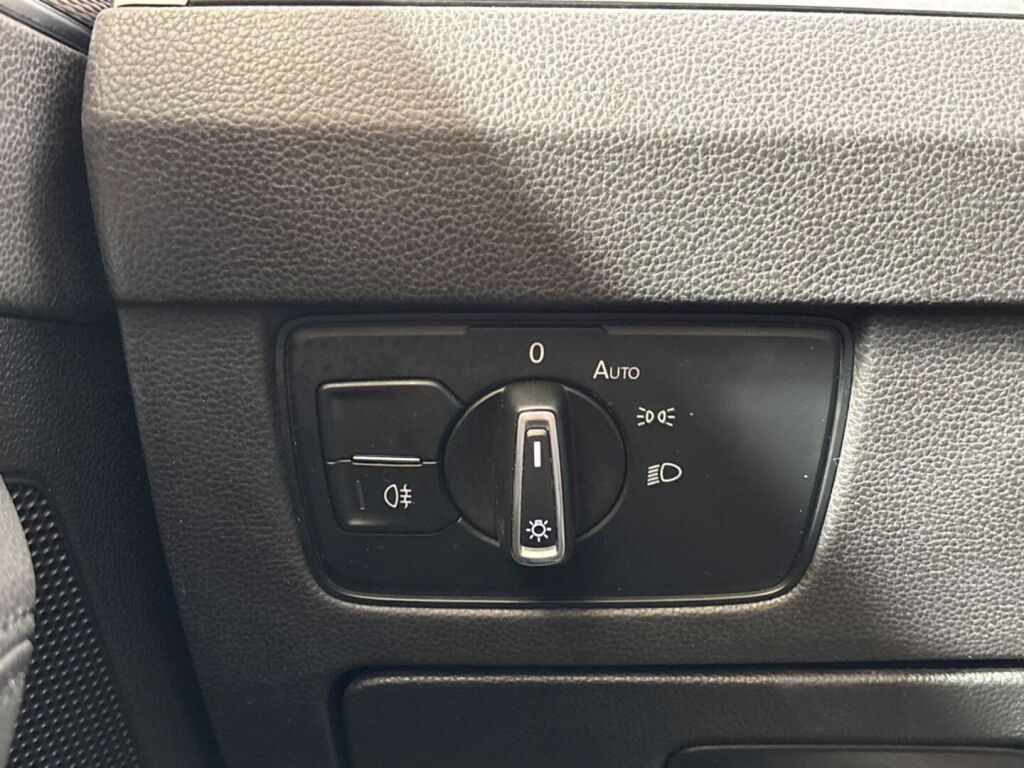 Volkswagen Passat 2016 Valkoinen