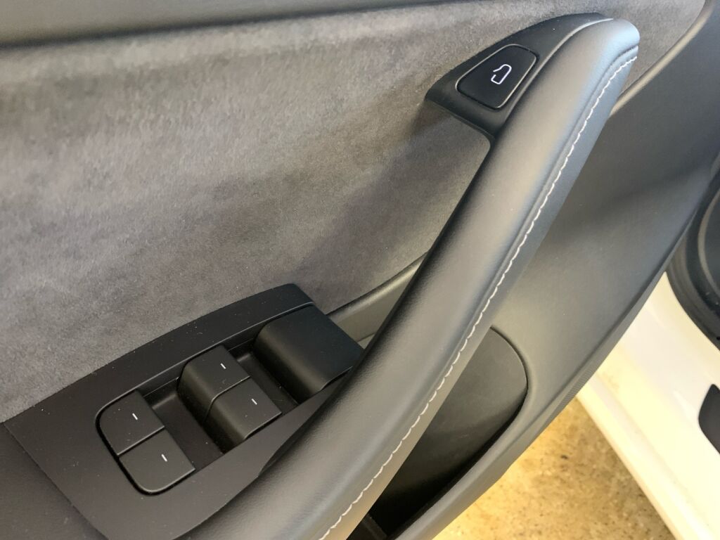 Tesla Model 3 2022 Valkoinen