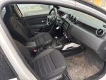 Dacia Duster 2022 Valkoinen