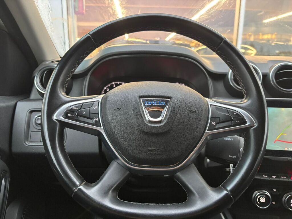 Dacia Duster 2022 Valkoinen