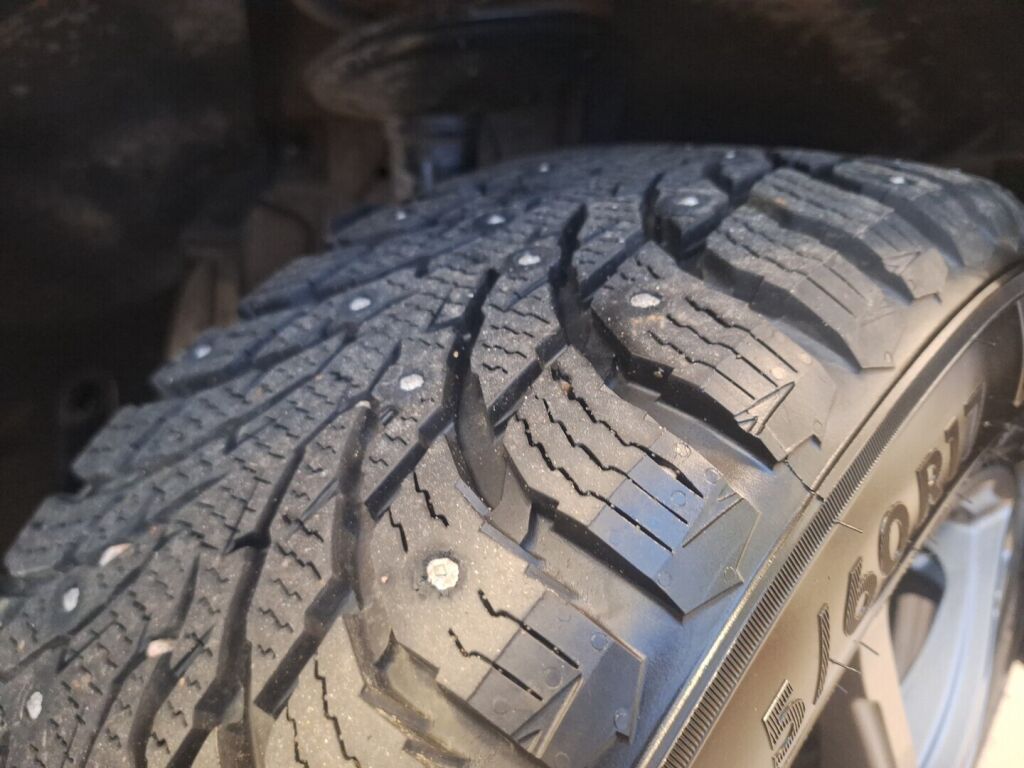 Dacia Duster 2022 Valkoinen