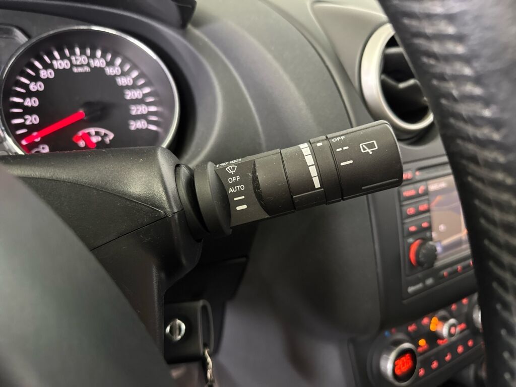 Nissan Qashqai+2 2014 Harmaa