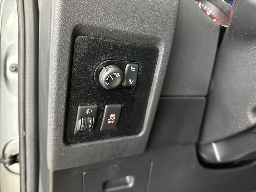 Nissan Qashqai+2 2014 Harmaa