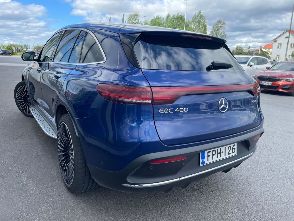 Mercedes-Benz EQC 2021 Sininen