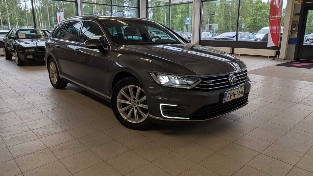 Volkswagen Passat 2017 Harmaa